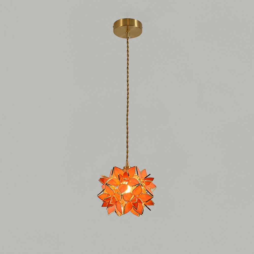Lampada a Sospensione Elegante con Design a Conchiglia
