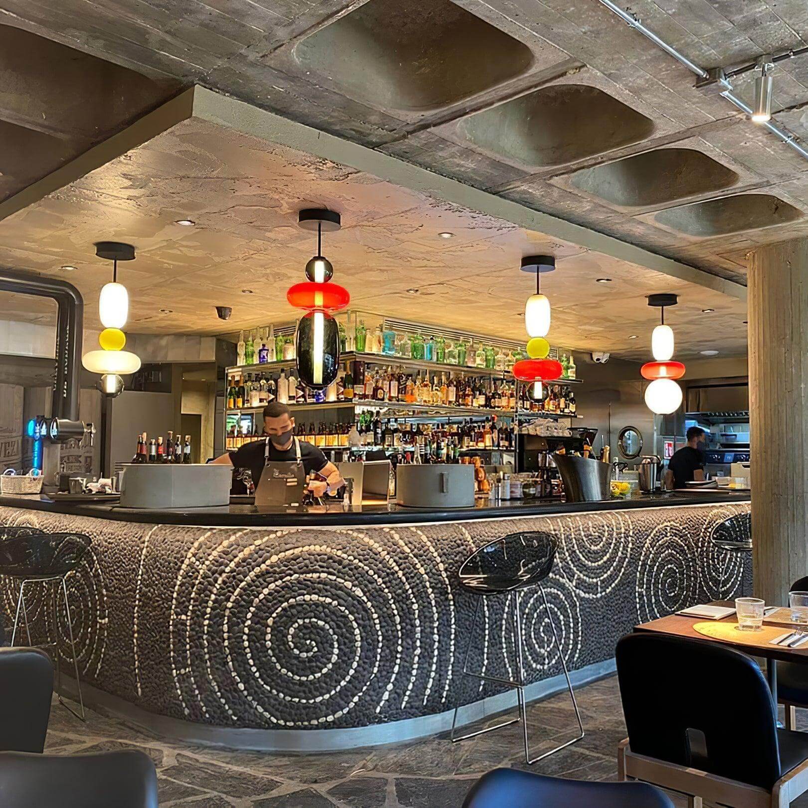 Lampada a Sospensione Moderna con Vetro Colorato