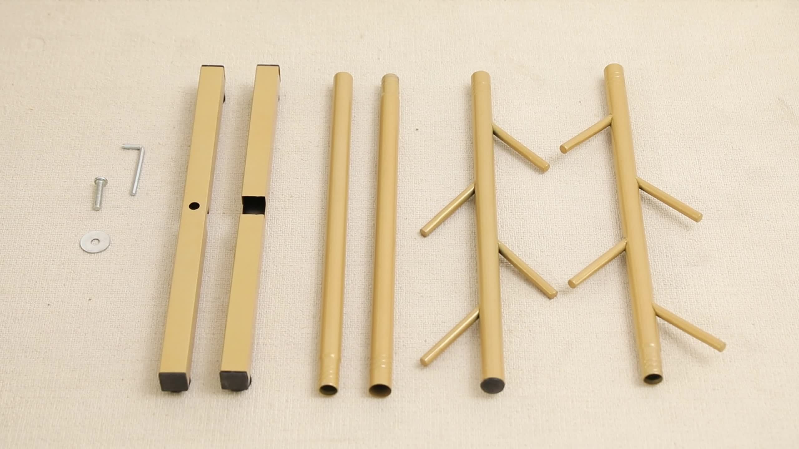 Appendiabiti di Lusso in Metallo Stile Ramo – Funzionale e Stiloso per Qualsiasi Interno