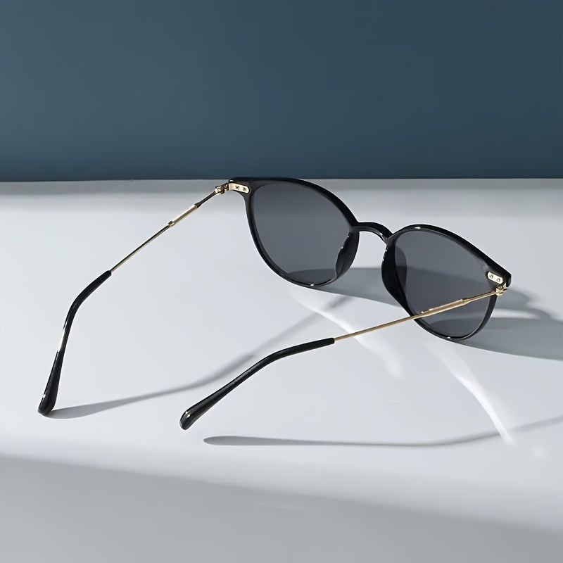 Occhiali da sole eleganti per donne – Combinazione di metallo e plastica per giornate di sole