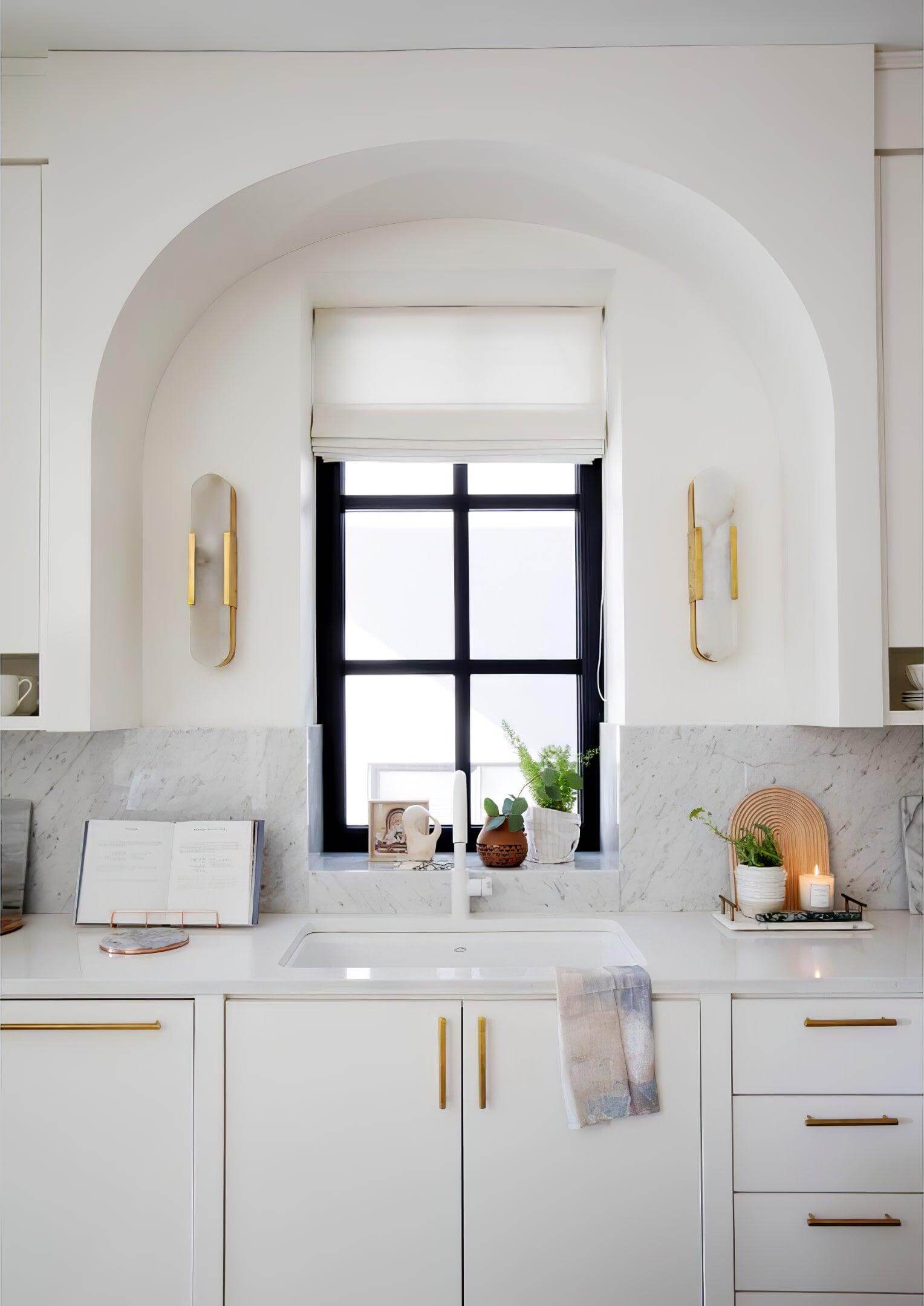 Lampada da Parete Moderna - Alabastro & Metallo