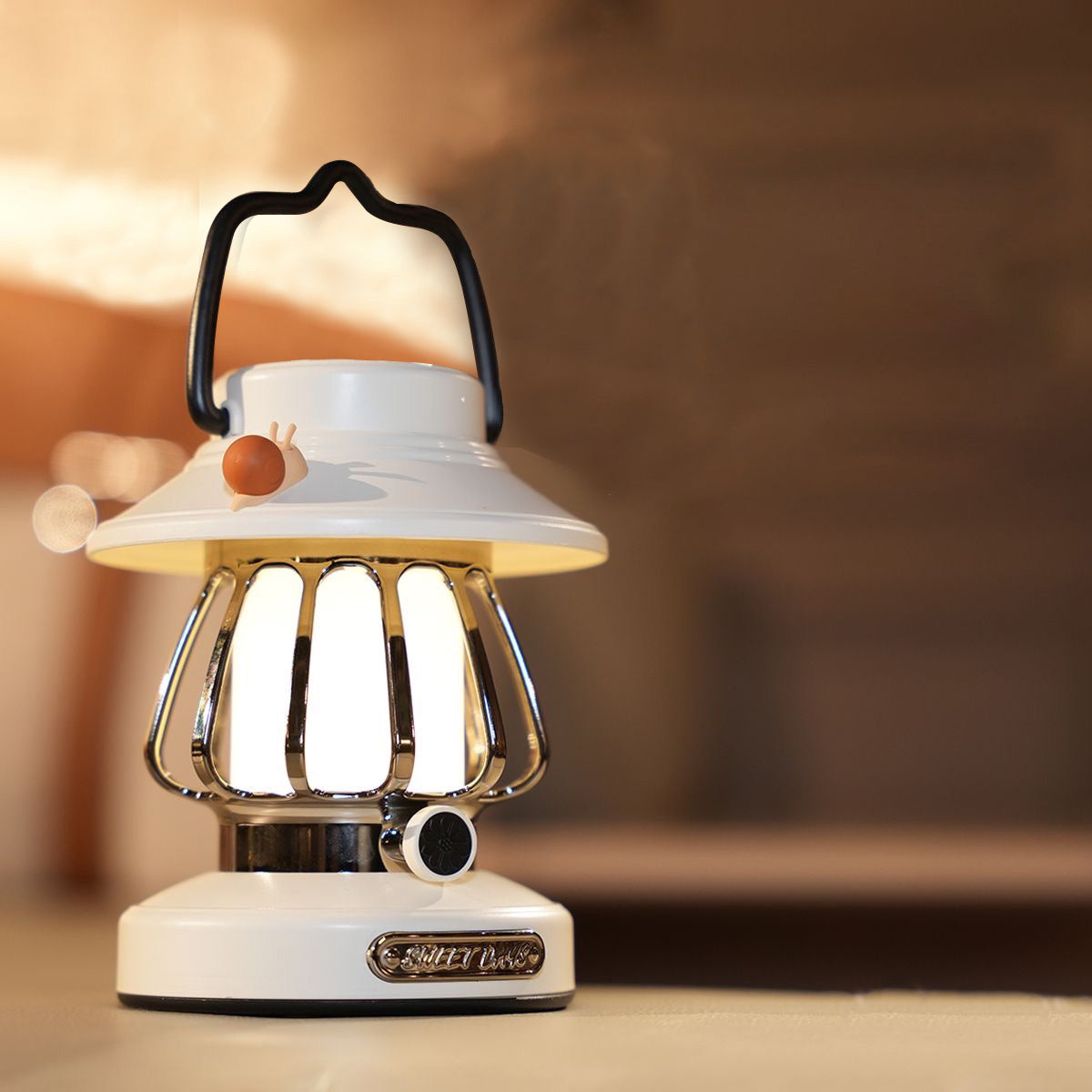 Lampada da Campeggio Portatile SnailGlow – Luce Notturna Ricaricabile USB
