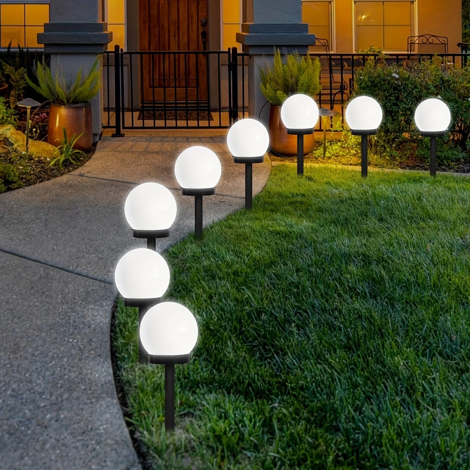 Lampade da Giardino LED Solari – Illuminazione Sferica per Sentieri e Giardini