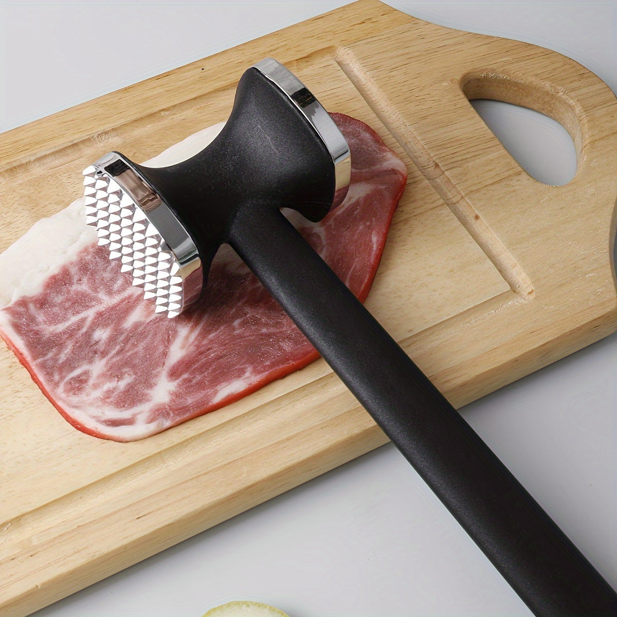 Tenerizzatore per Carne Heavy Duty con Impugnatura Antiscivolo – Strumento da Cucina Efficiente e Durevole