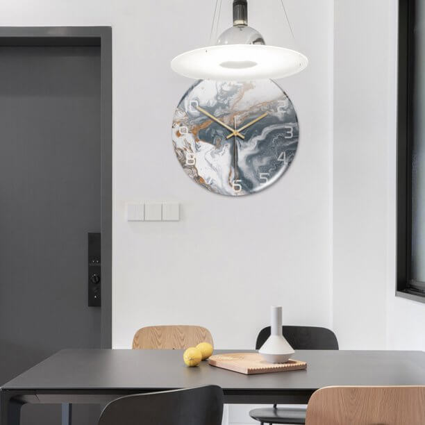 Orologio da Parete Elegante con Effetto Marmo – MarbleTime