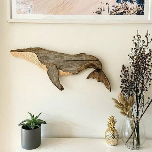 Decorazione da parete in legno di balena OceanHaven Pine | Elegante decorazione marittima artigianale per case moderne