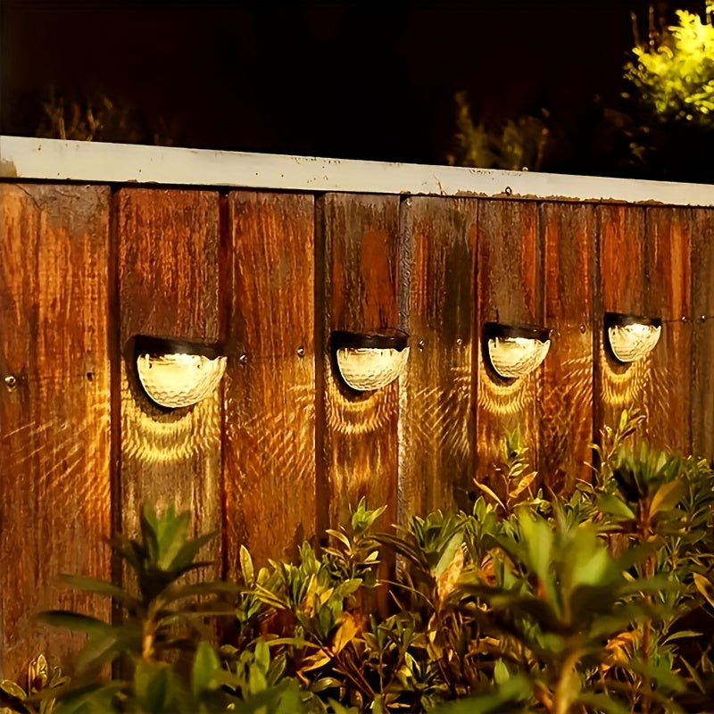 Illuminazione per Recinzione a LED SolarGlow a Mezza Ronda – Elegante e Durevole
