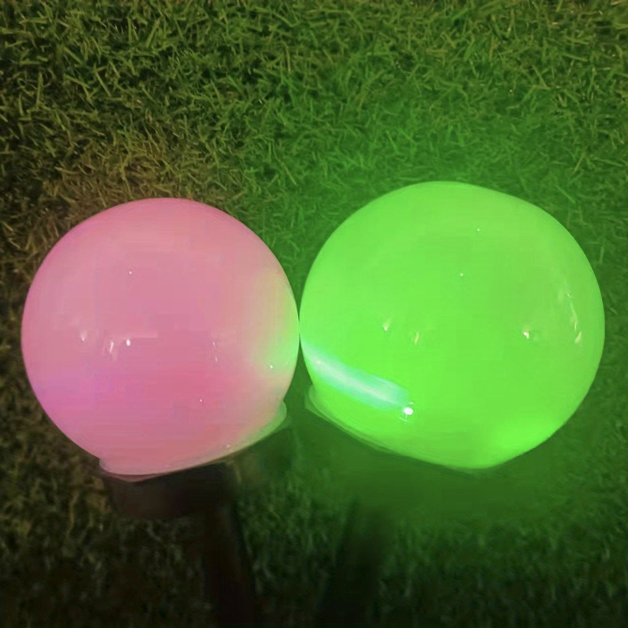 Lampade da Giardino LED Solari – Illuminazione Sferica per Sentieri e Giardini