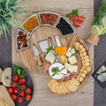 Ensemble de planches à découper en bois avec couteaux et plateau de service