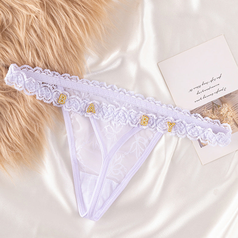 EliteAllure Lingerie Personalizzata in Cristallo | Intimi in pizzo premium per fiducia e stile