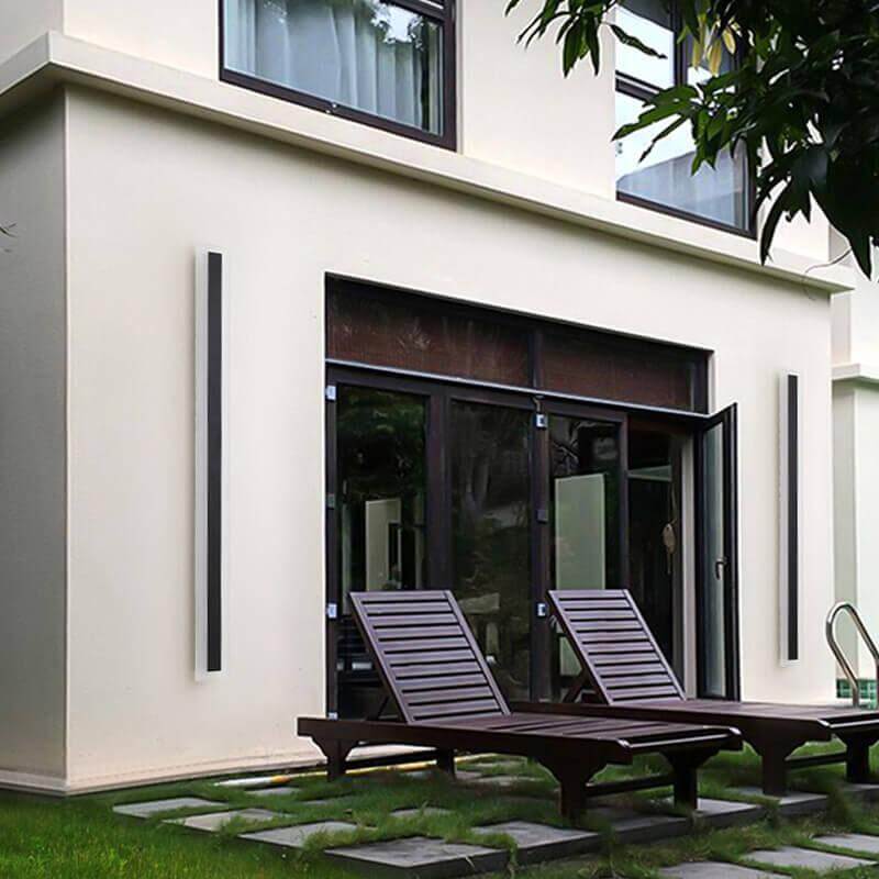 Lampada da Parete Esterna a LED - Design Snello e Stile