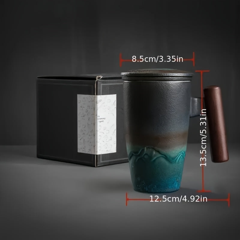 Tazza da tè in ceramica fatta a mano con infusore – Design autentico e uso pratico