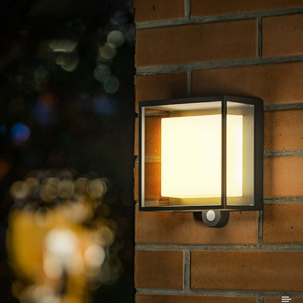 Lampada da Parete Esterna Moderna con Energia Solare e Sensore