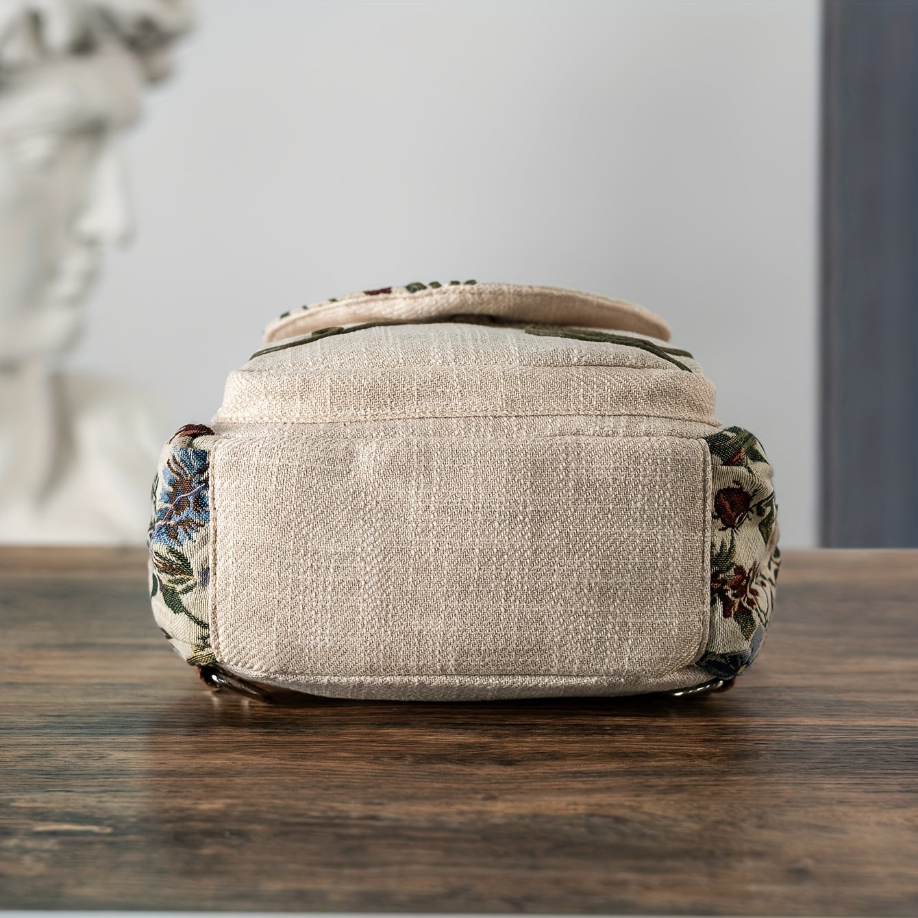 Zaino Ricamato EthnoCharm – Artistico e Pratico