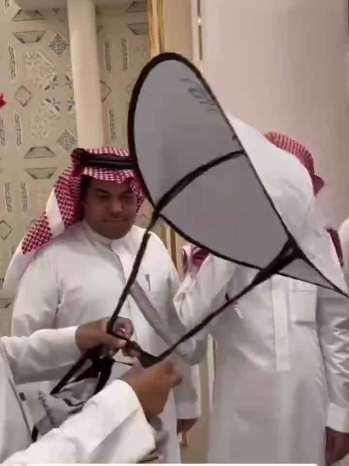 Tappetino da Preghiera Portatile Ergonomico – Protezione UV con Cinghie Regolabili