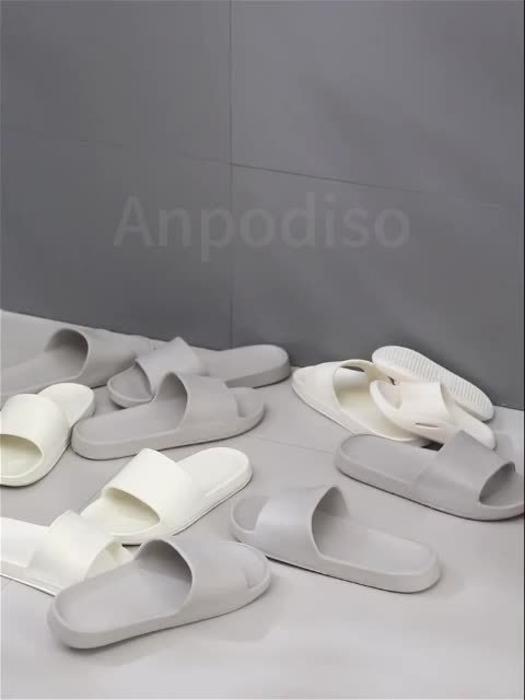 Scarpiera Pratica da Muro – Salvaspazio e Versatile