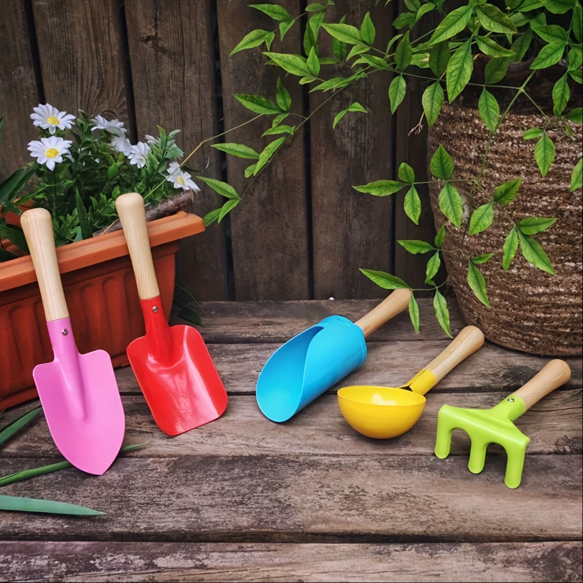 Set di Attrezzi Colorati per Giardino e Sabbia per Bambini – Giocattolo da Esterno e Giardino
