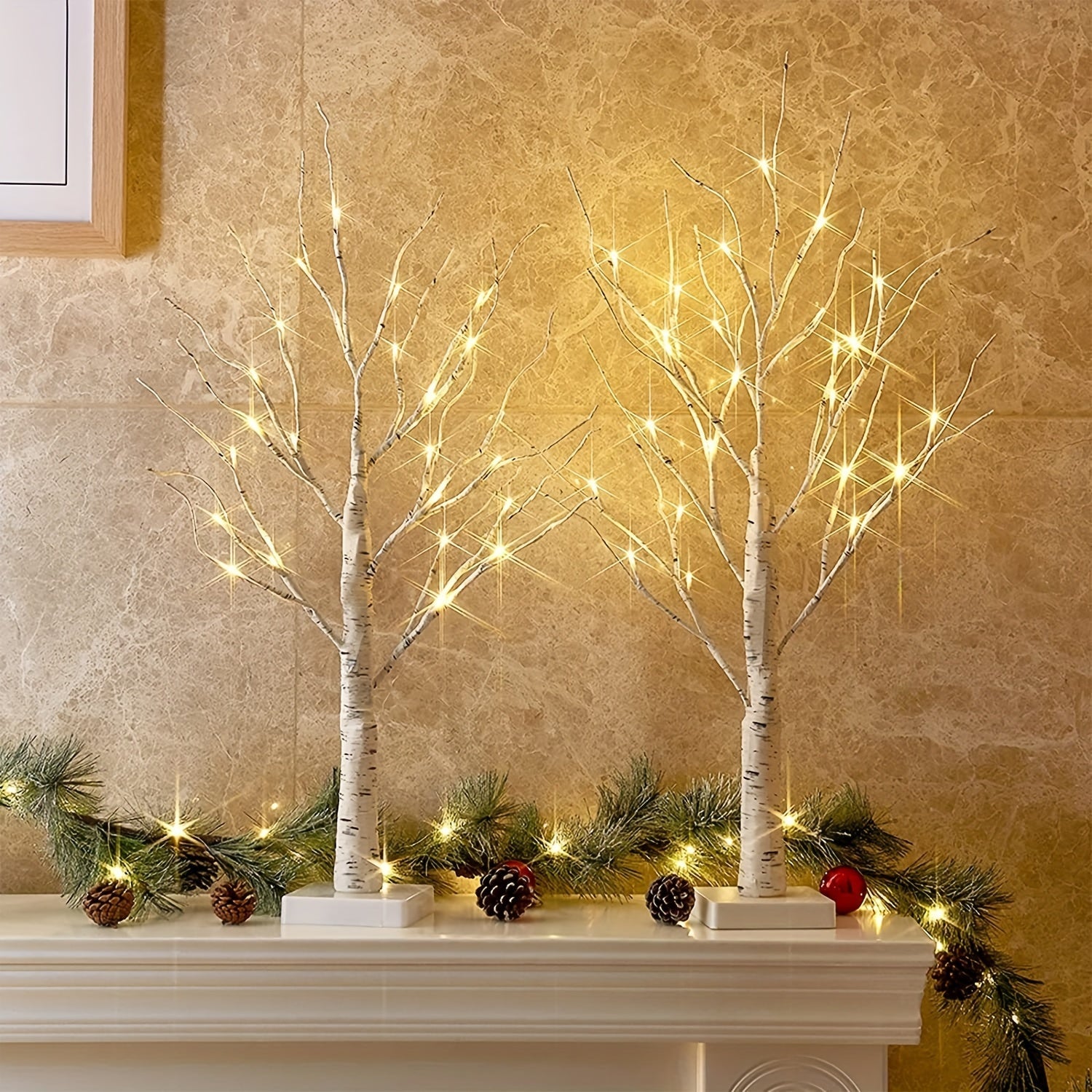 Albero Decorativo Illuminato con LED – Creatore di Atmosfera Magica per Casa o Festività