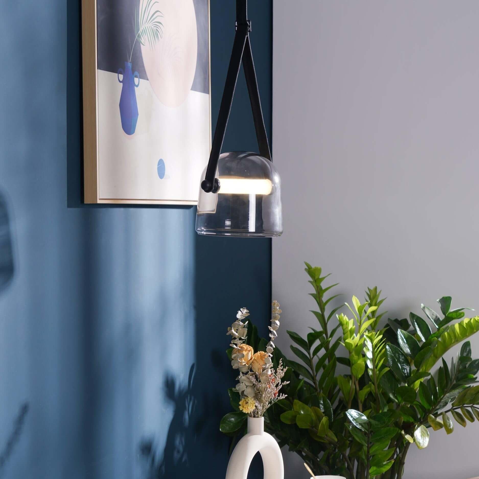 Lampadario - Illuminazione Elegante e Minimalista