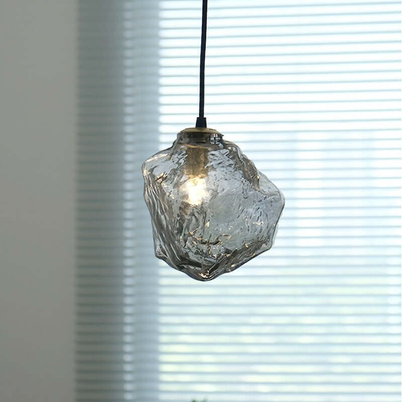 Lampadario con Design in Vetro Lava