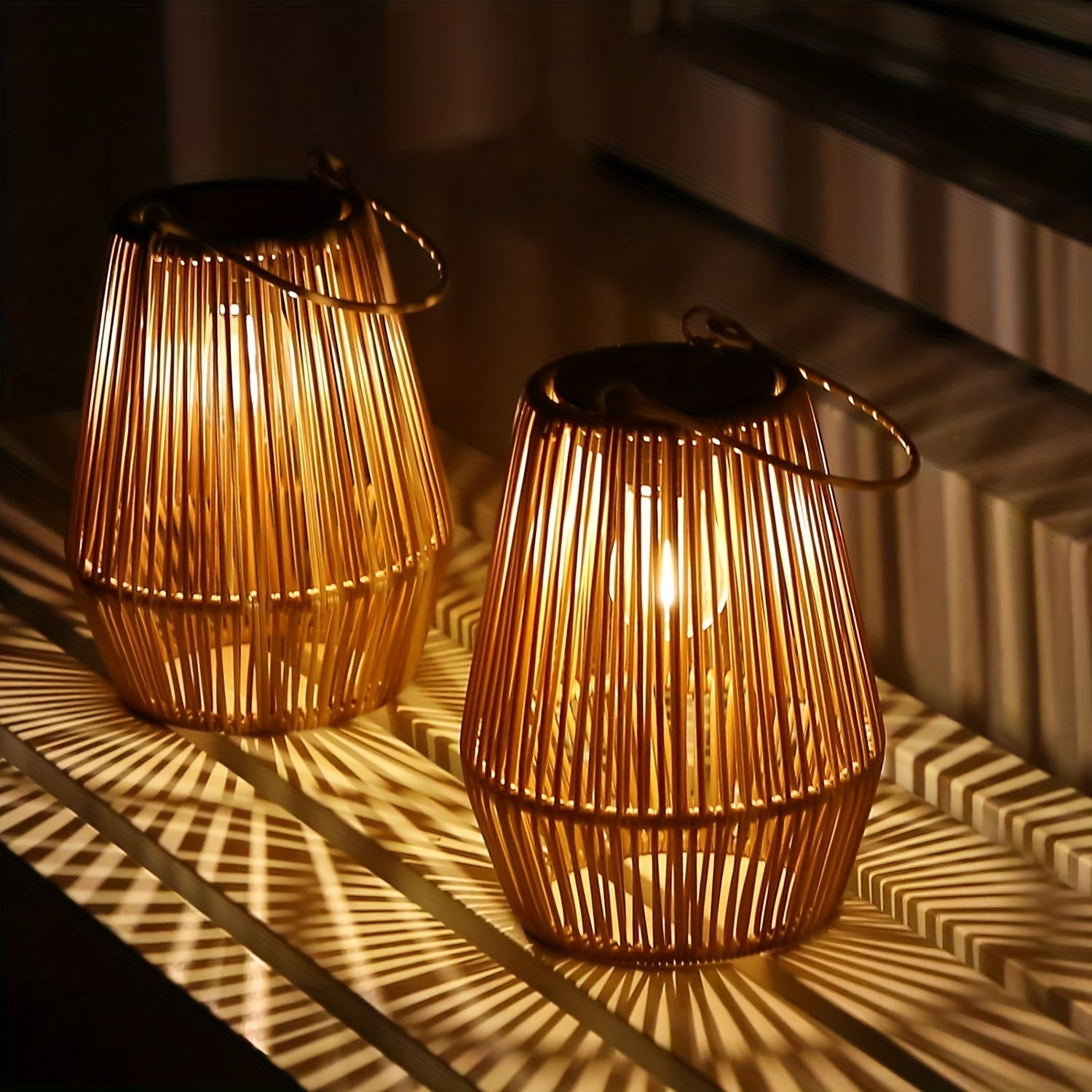 Set di lanterne sospese solari Boho – Lanterne in vimini sostenibili per giardino e balcone