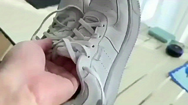 Borsa per Lavaggio Scarpe Gialla con Chenille – Sicura e Delicata