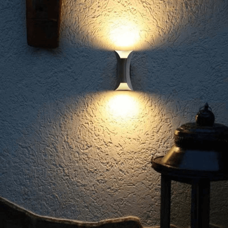 Lampada da parete LED in alluminio per esterni - Impermeabile