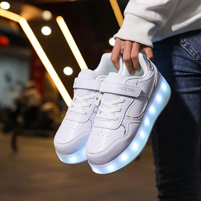 Scivola con Stile con Velo – Sneakers con Ruote e Suole Illuminanti