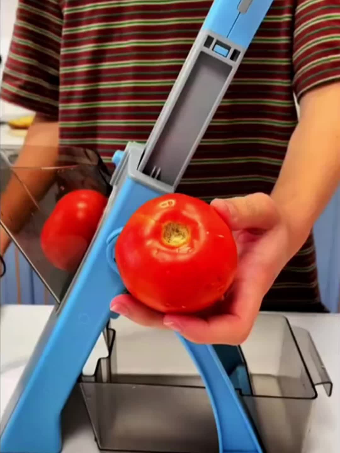 Affettatrice Multifunzionale per Verdure – Sicura, Regolabile e Con Grande Capacità