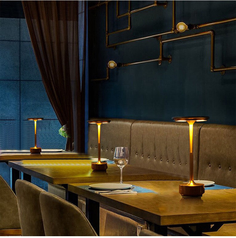 ClarityGlow Edizione di Lusso | Lampada da Tavolo LED Senza Fili