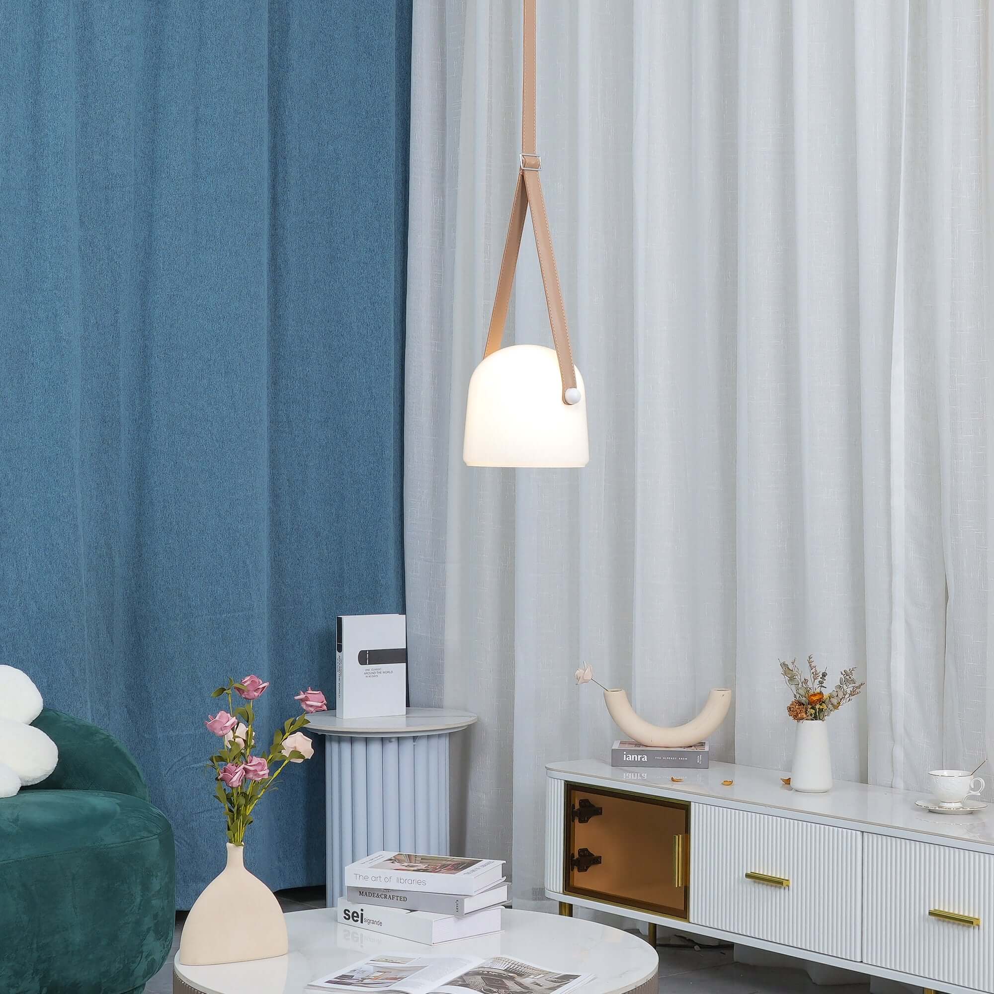 Lampadario - Illuminazione Elegante e Minimalista