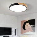 Aelora | Lampe de plafond circulaire en bois nordique avec lumière chaude