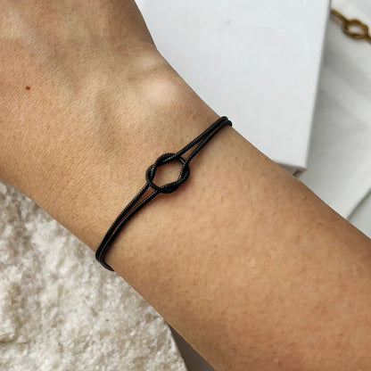 Bracciale Minimalista con Nodo – Elva
