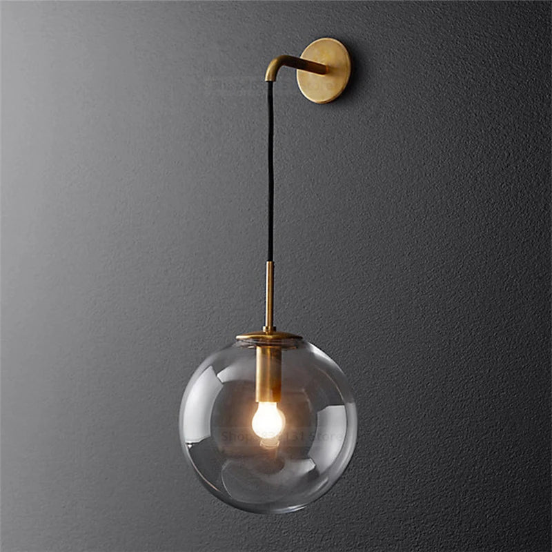 GlacioGlow Applique in Vetro Retro | Elegante lampada da comodino post-moderna per un'illuminazione ambientale calda