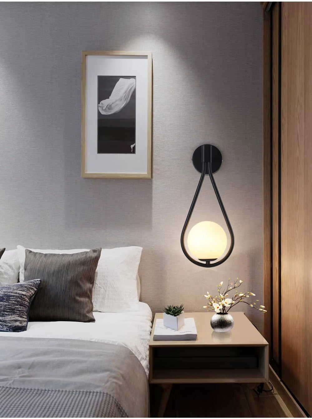 LuciSphere G9 Lampada da Parete LED | Applique moderna in vetro satinato per camere da letto, balconi e corridoi