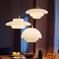 Lampe suspendue en verre blanc opaque