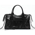 Salome Veske | Sac à main spacieux en cuir PU | Noir