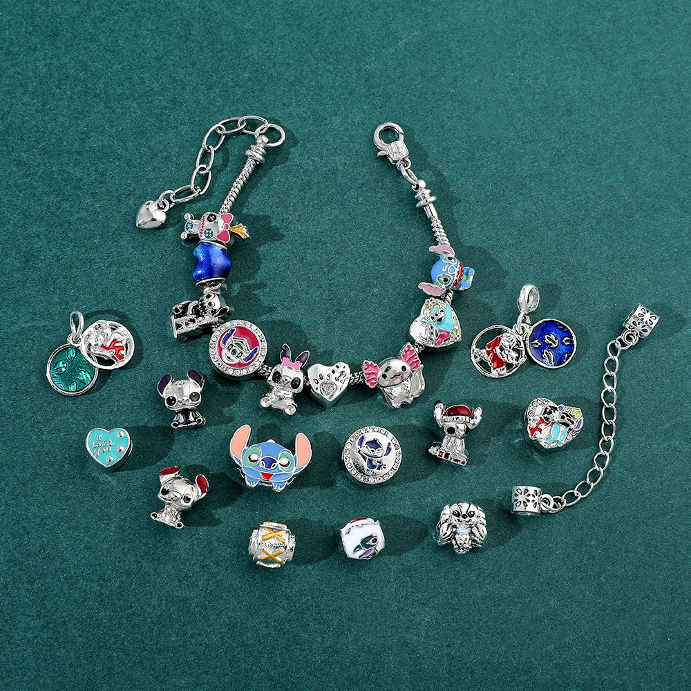 Calendario dell'Avvento di Stitch 2025