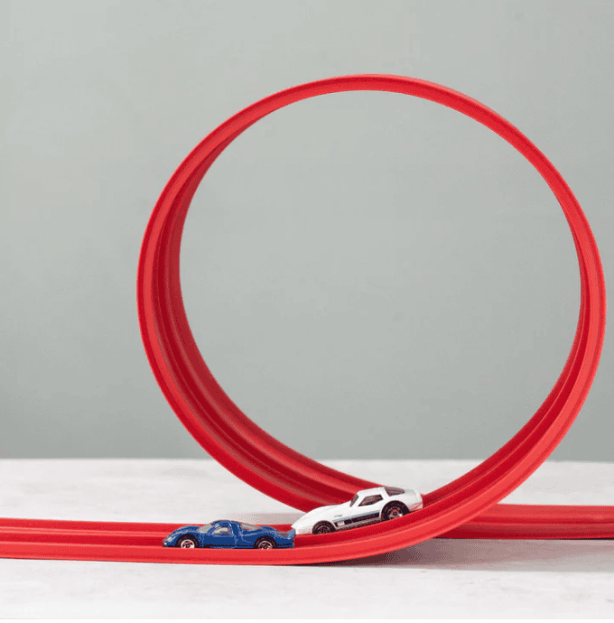 Pista da Corsa Flessibile con Veicoli – Zoomzy