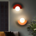 Applique murale semi-circulaire Aurelia Nordic pour pièces à vivre, avec lumière douce