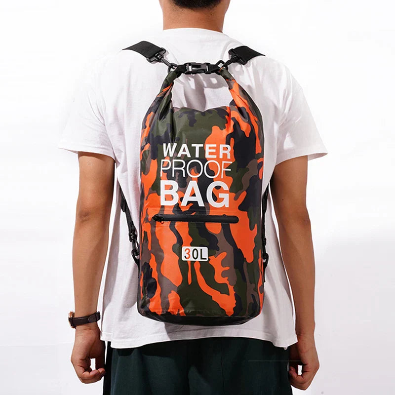 Zaino Impermeabile con Separazione Umido/Asciutto – AquaVault