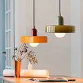Lampada a sospensione moderna con paralume in vetro colorato Bauhaus