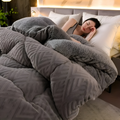 Ultra Fluff Couverture - Lavable en Machine Couverture en Polaire Double Face pour Toutes les Saisons - Couverture en Fleece Élégante