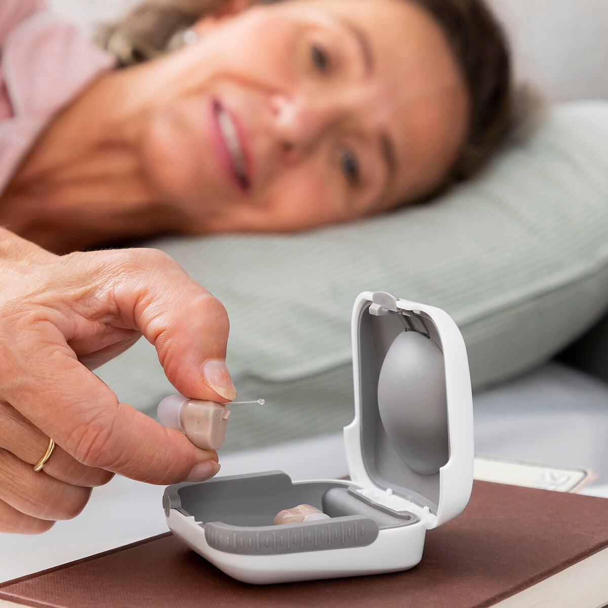 HearElite Amplificatore Uditivo | Amplificatore ad Alte Prestazioni per un Suono Ricco e Chiaro