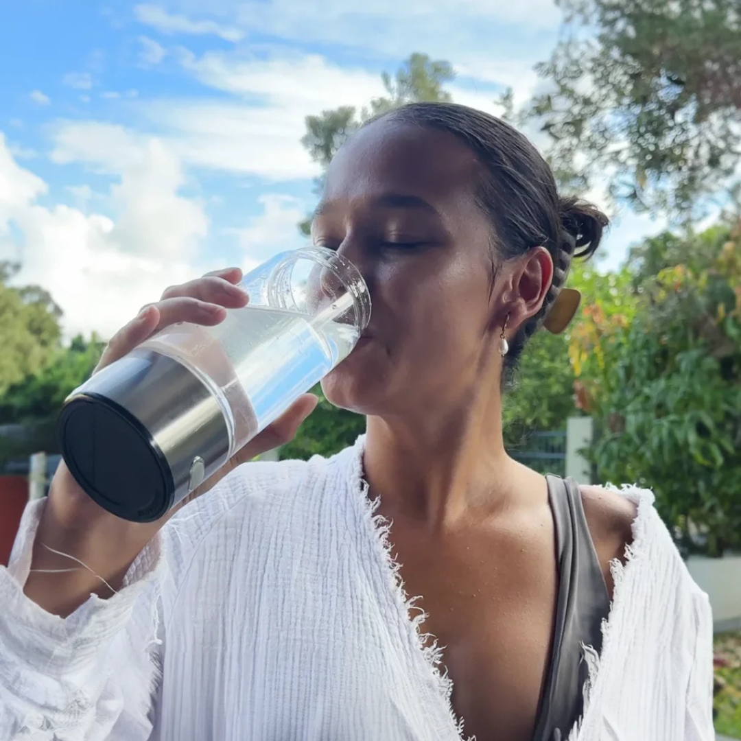 Bottiglia Innovativa per Acqua all'Idrogeno – Generatore HydroPro