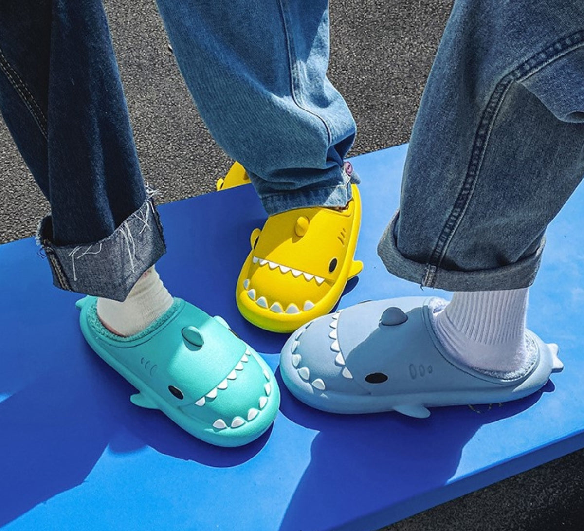 Pantofole Confortevoli a Forma di Squalo per Tutta la Famiglia – Marley