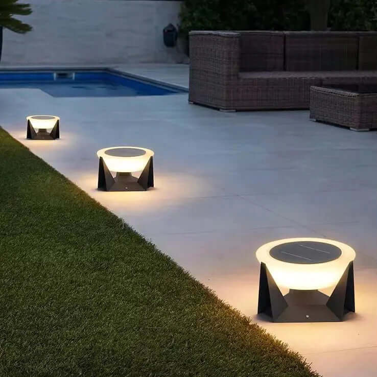 Lampade da Giardino Solari - Illuminazione Esterna a Risparmio Energetico