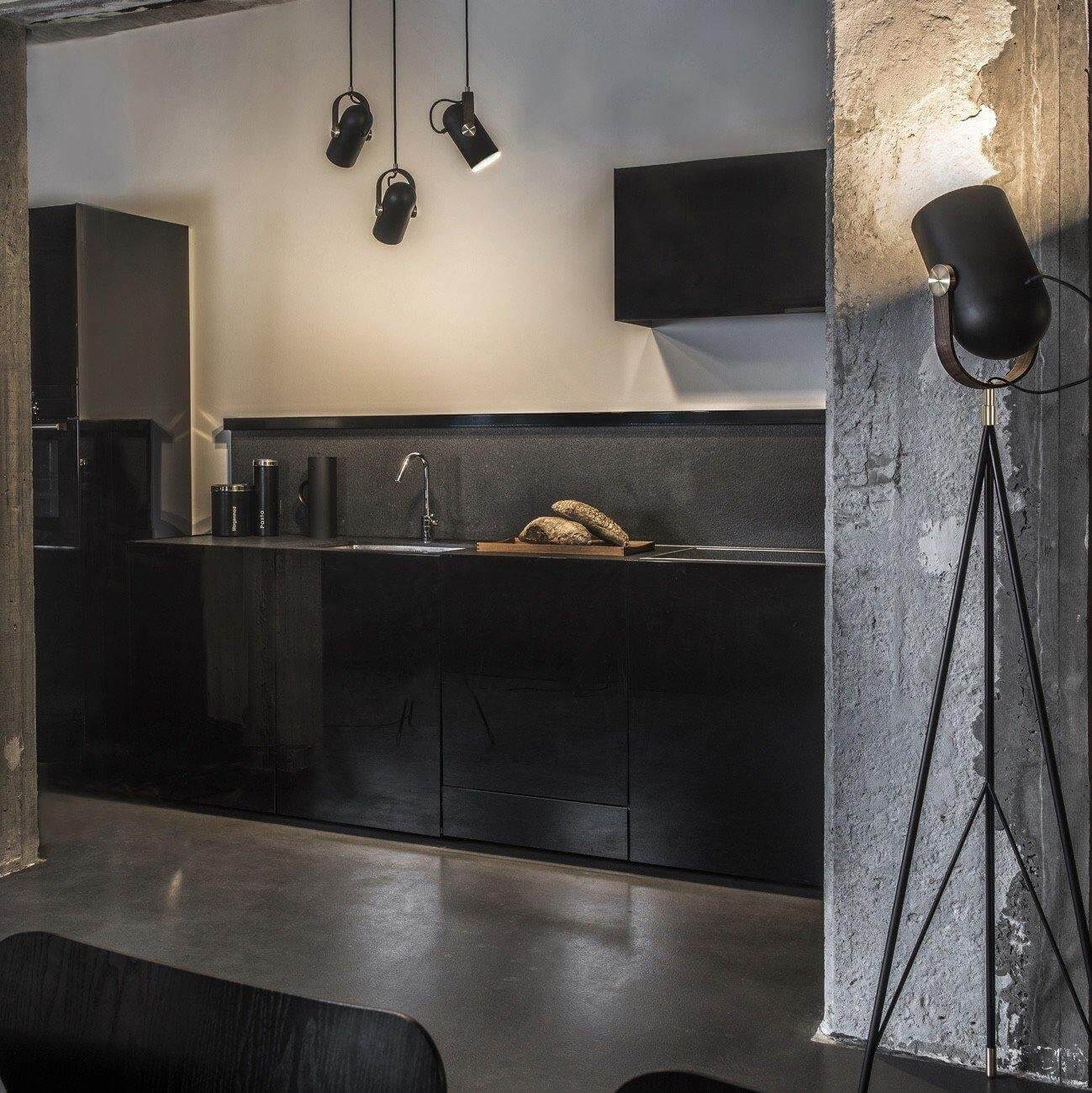 Lampada a Sospensione Industriale - Design Nautico Unico