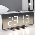 CurveClock | Reloj Despertador Digital LED con Pantalla Curva y Luz Automática