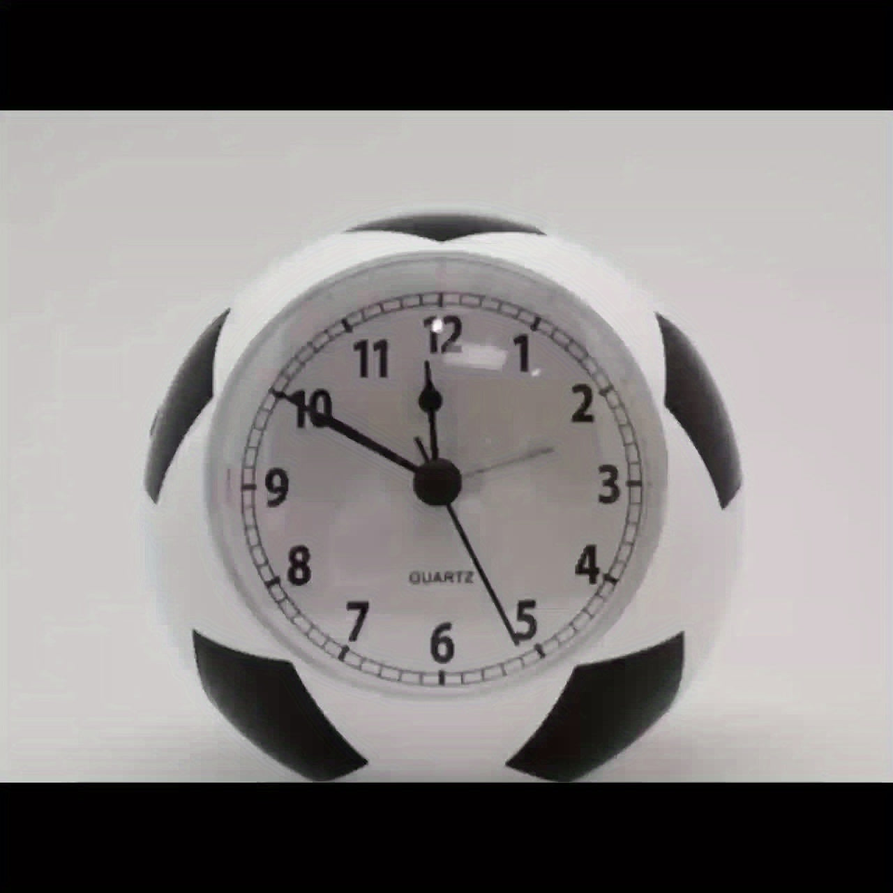 Sveglia a forma di pallone da calcio – Con musica e design unico per giovani e meno giovani